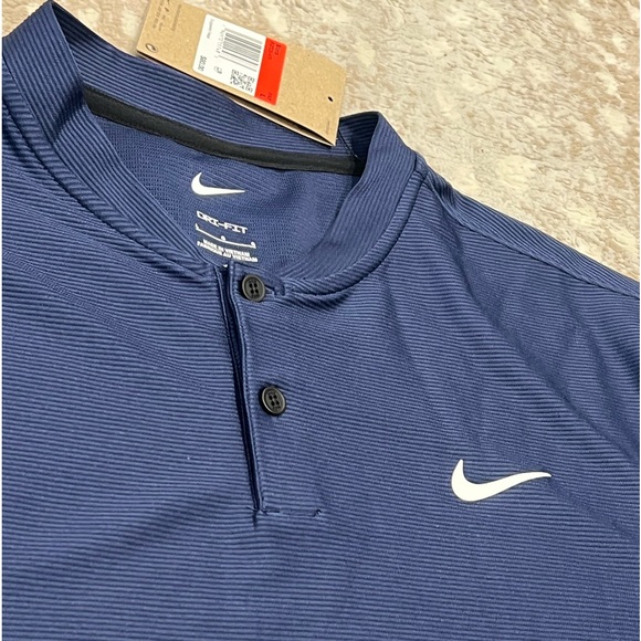 Nike DriFit Golf Shirt NWT - Picture 3 of 5